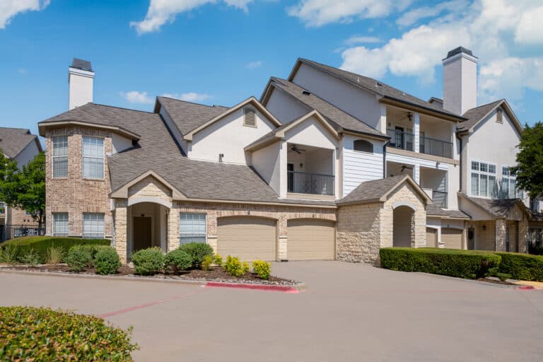 Open-concept modern kitchen